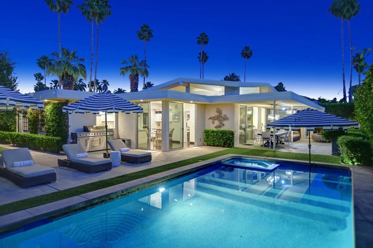 Canyon Palms Estate- Ultra-Luxe, Pool, Spa, Firepit, Outdoor Kitchen & More パーム・スプリングス エクステリア 写真