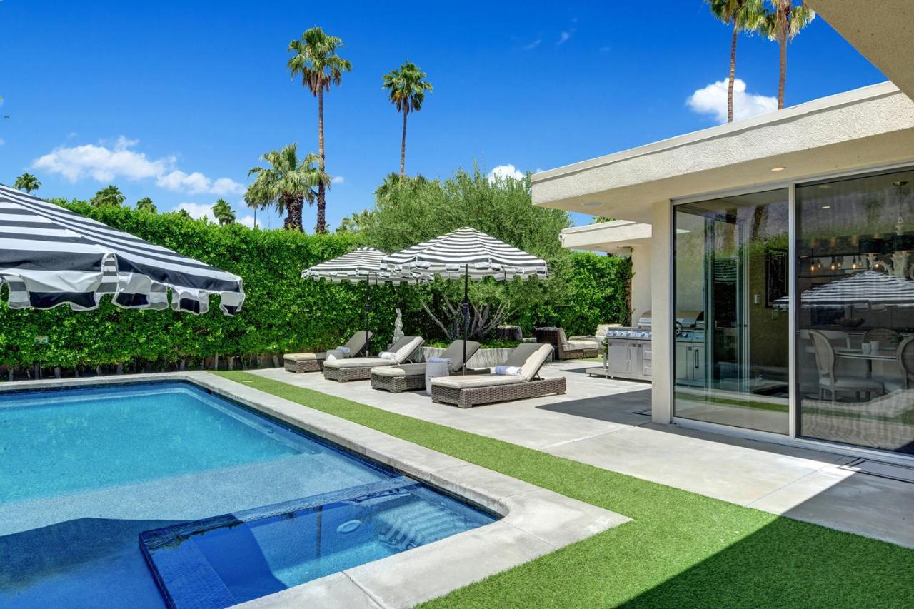 Canyon Palms Estate- Ultra-Luxe, Pool, Spa, Firepit, Outdoor Kitchen & More パーム・スプリングス エクステリア 写真