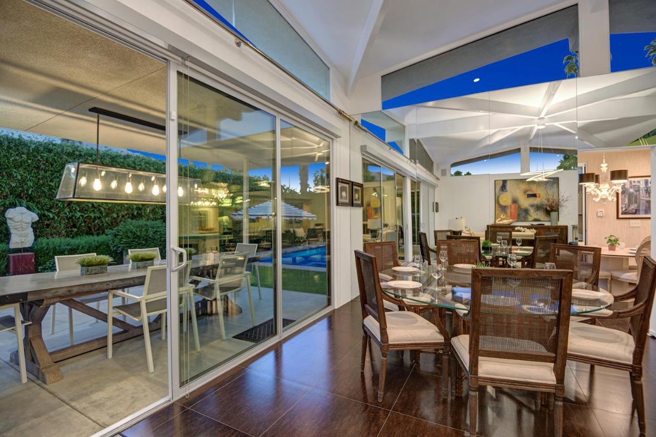 Canyon Palms Estate- Ultra-Luxe, Pool, Spa, Firepit, Outdoor Kitchen & More パーム・スプリングス エクステリア 写真