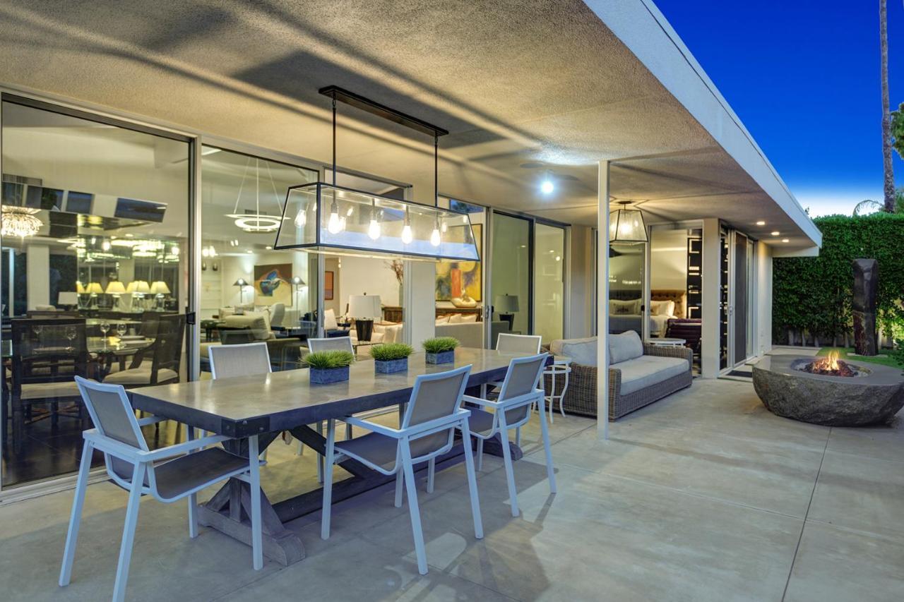 Canyon Palms Estate- Ultra-Luxe, Pool, Spa, Firepit, Outdoor Kitchen & More パーム・スプリングス エクステリア 写真