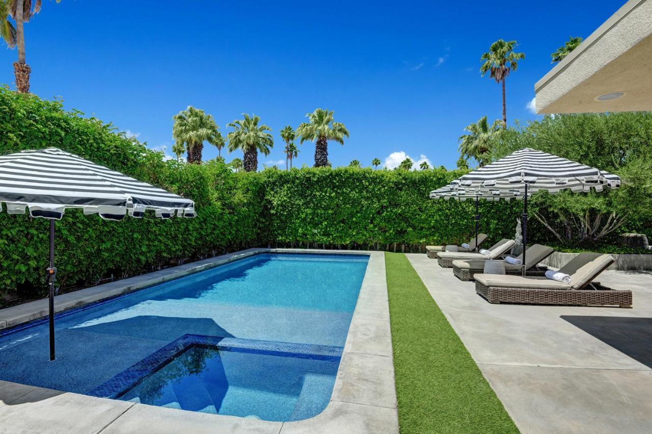 Canyon Palms Estate- Ultra-Luxe, Pool, Spa, Firepit, Outdoor Kitchen & More パーム・スプリングス エクステリア 写真